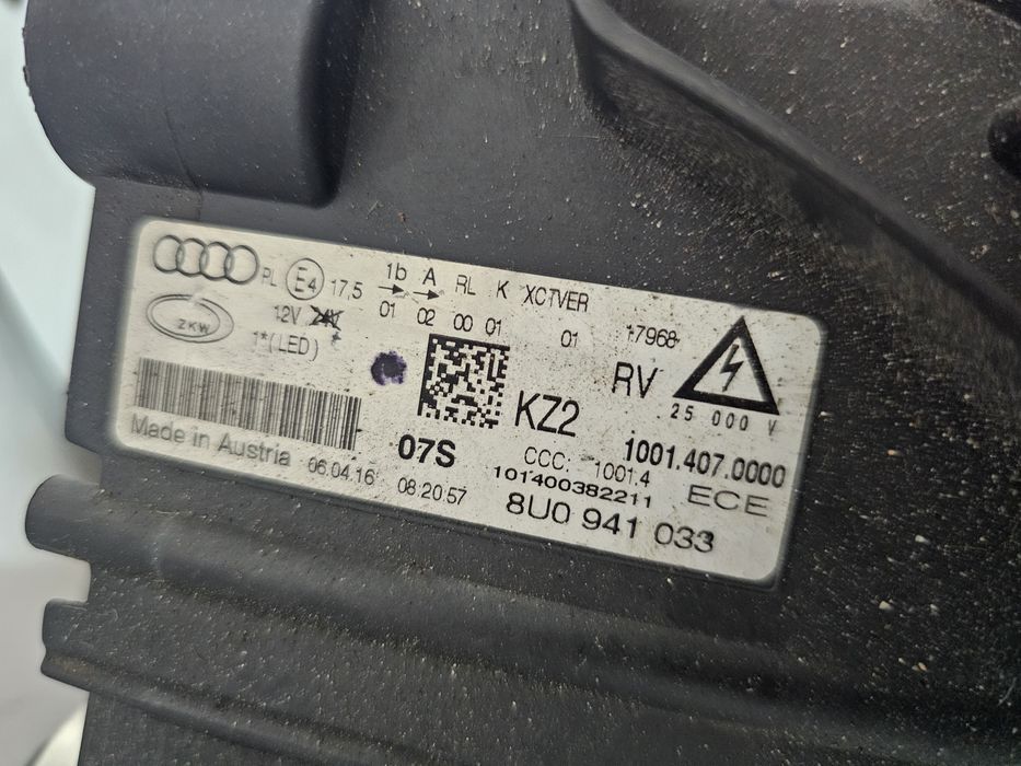 Far stanga led Audi Q3 Facelift dupa 2015 cod 8U0941033