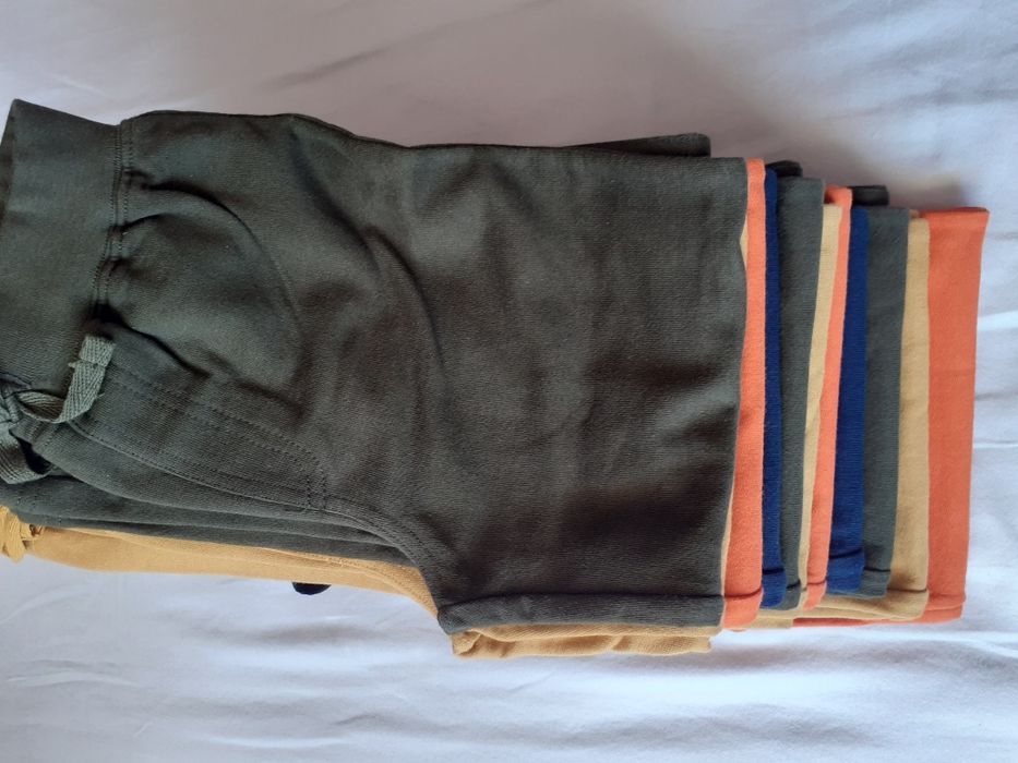 Нови детски панталони