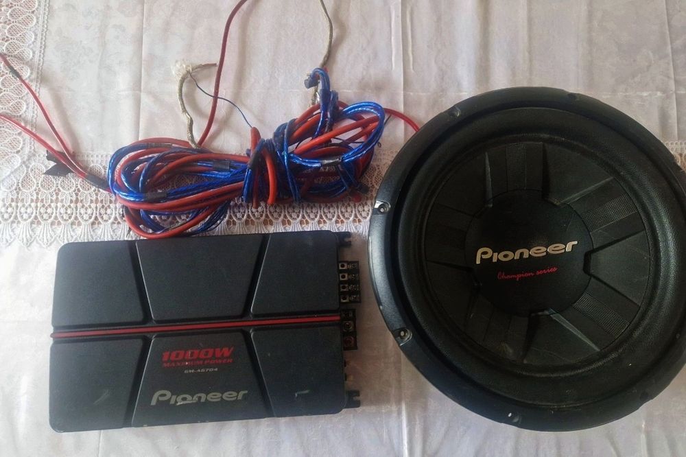 Колонка,  усилитель Pioneer.