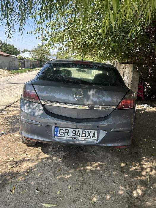 Schimb opel astra gtc