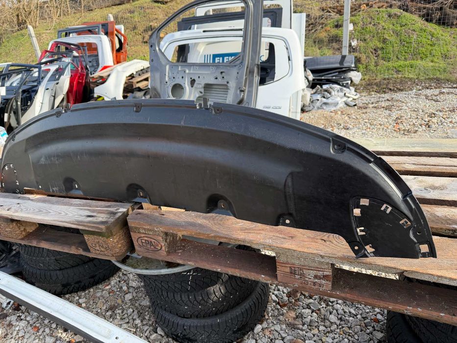 Кора под предна броня/ кора под двигател Audi E-Tron  Q4