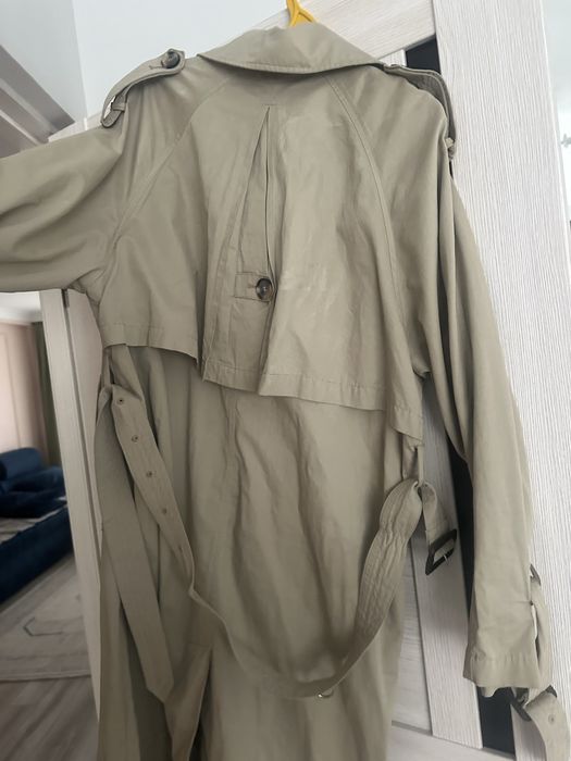 Продам плащ от ZARA