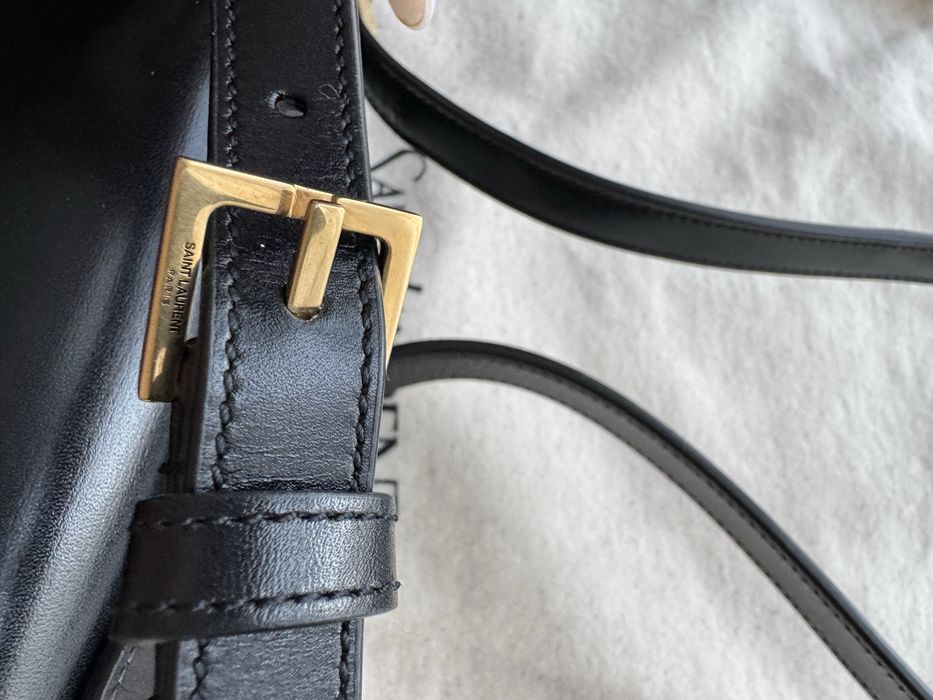 чанта Saint Laurent Manhattan Mini