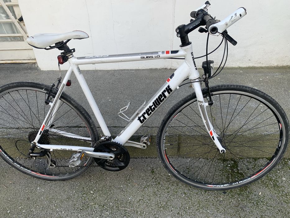 Градски хибриден велосипедTretwerkSubs1.0Почти нов изцяло комплектован