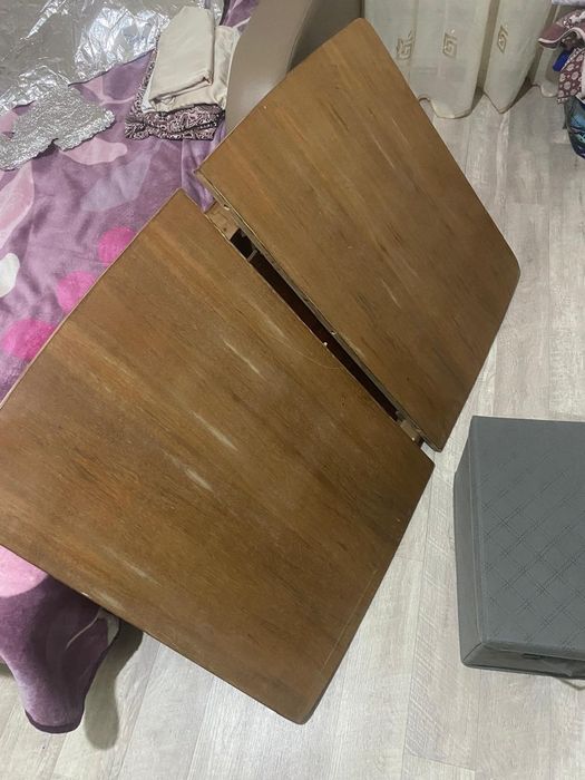 Отдам даром стол
