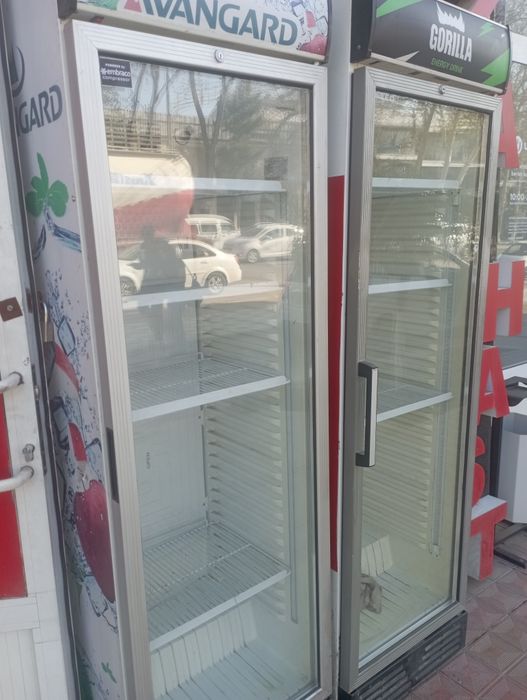 Xolodilnik vetrina