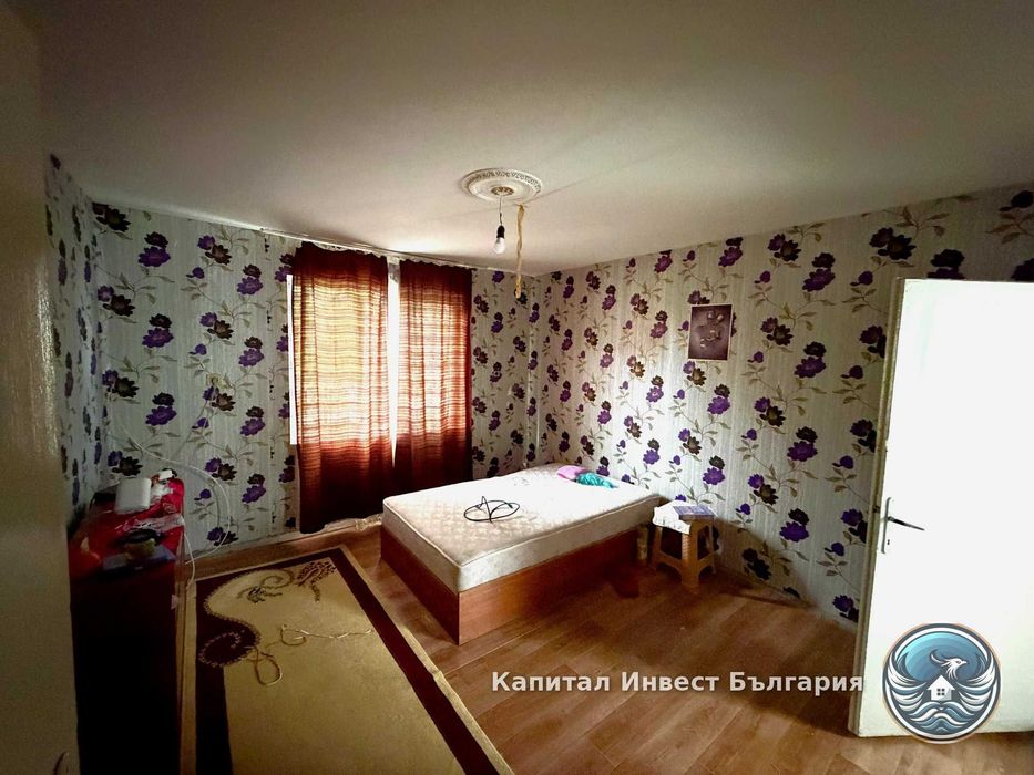 Продава се Къща в Кубрат - 106 кв.м за 802 €/кв.м - Снимка #2