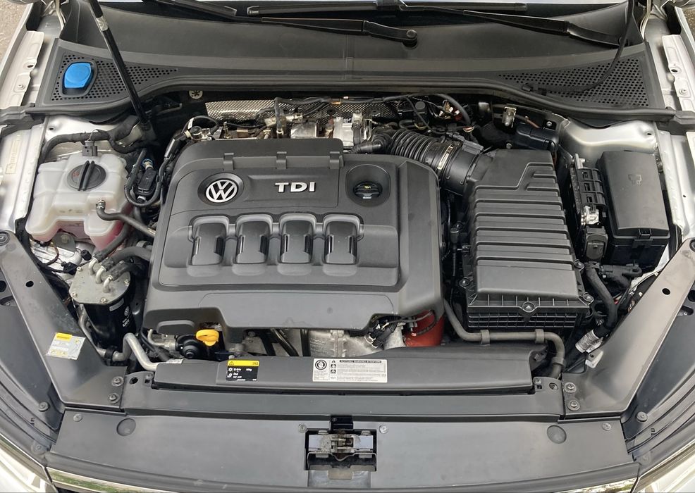 VW Passat 2.0 BiTDI 4Motion