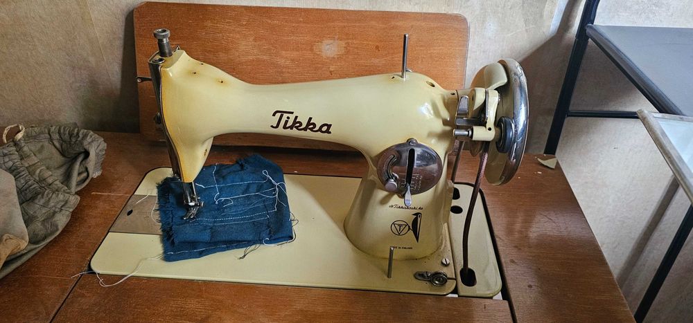 Швейная машинка Tikka ( made in Finland)