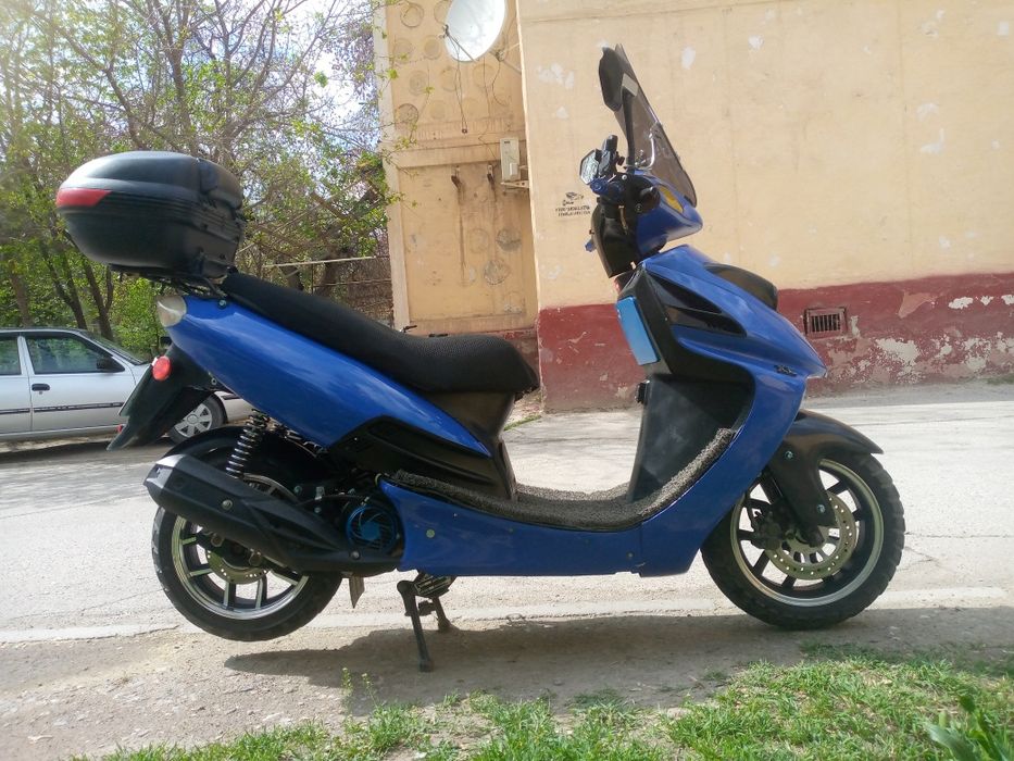 Продаю.   Скутер