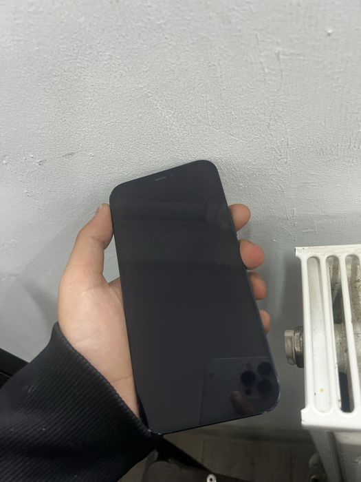 Iphone 12 utilizat