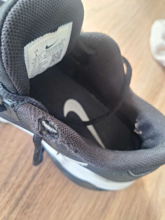 Маратонки nike 36.5