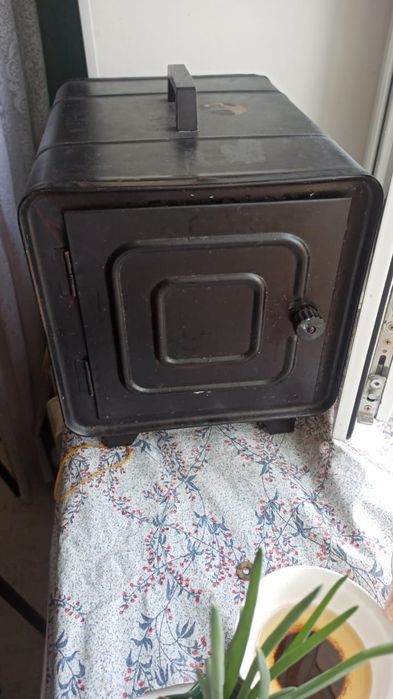 Продам электропечь