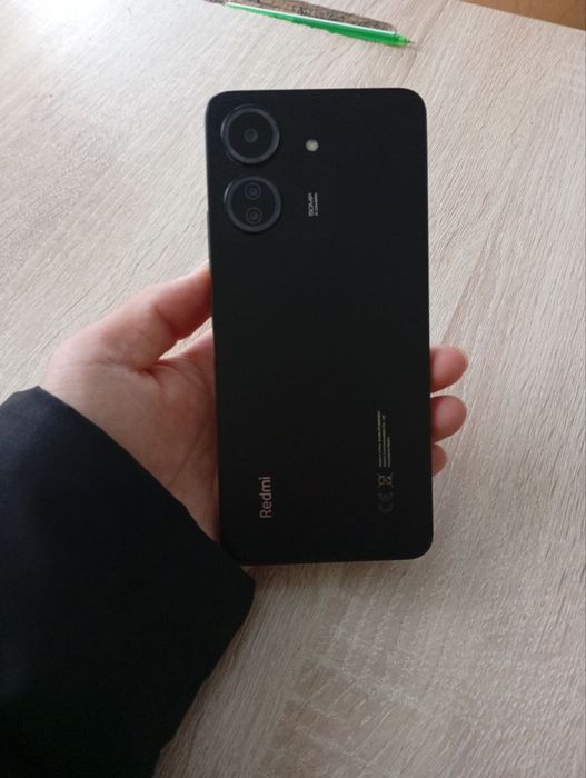 Redmi 13c 8+4 256 tali umuman aybi yuq ideal tel 1,3 narxi kelishtirib