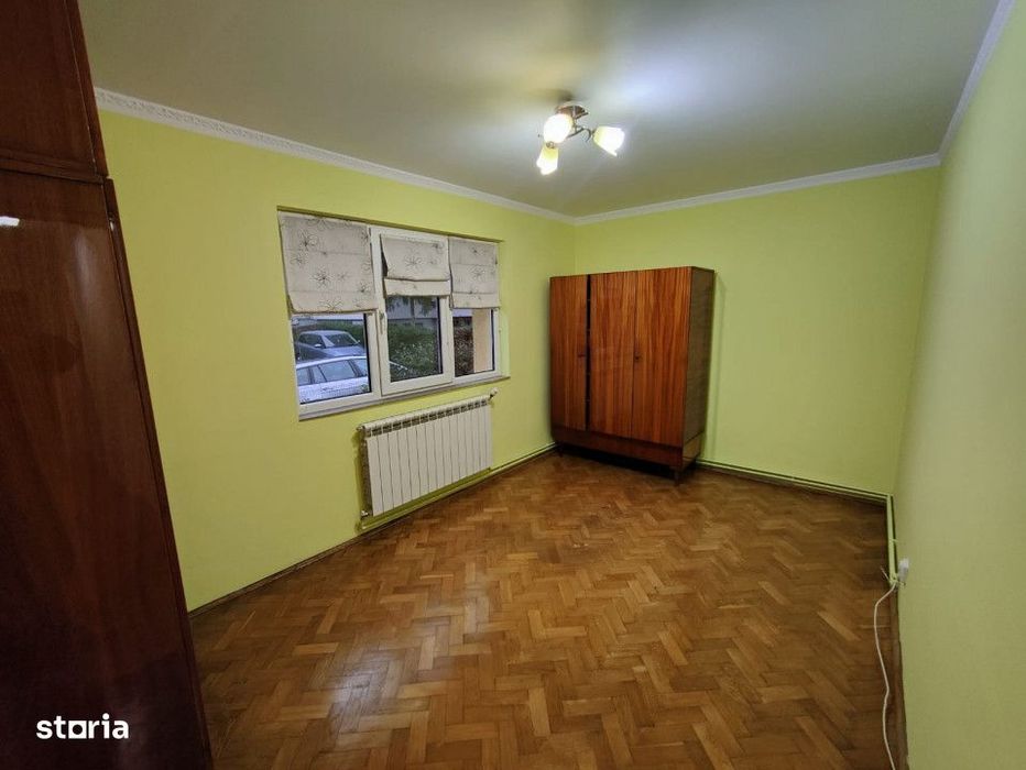 Apartament 3 camere, 69 mp, garaj, pivnita, Manastur, zona Piata Flora