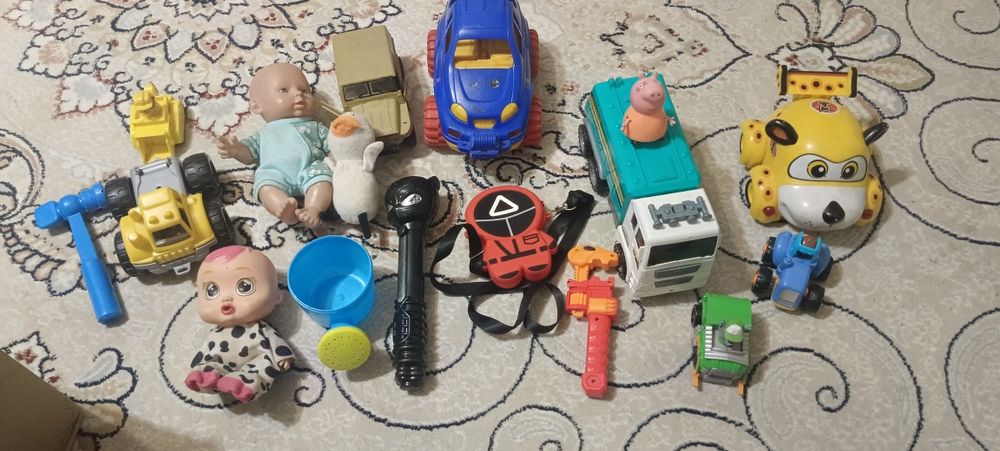 Продам детские игрушки цены разные