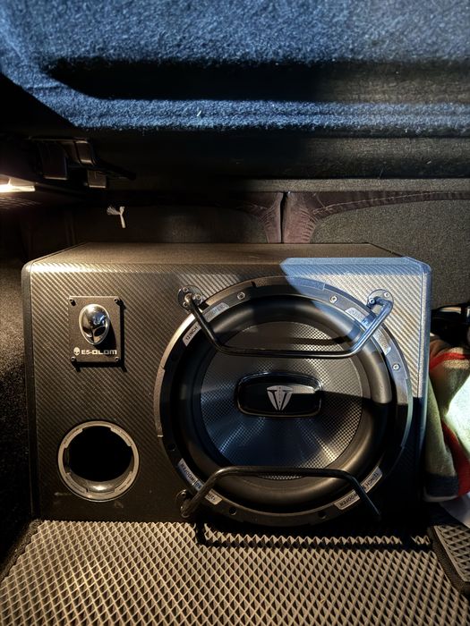 5 element  саббуфер в отличном состояние