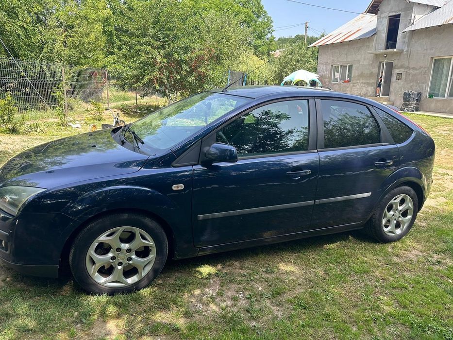 Vând Ford focus !!