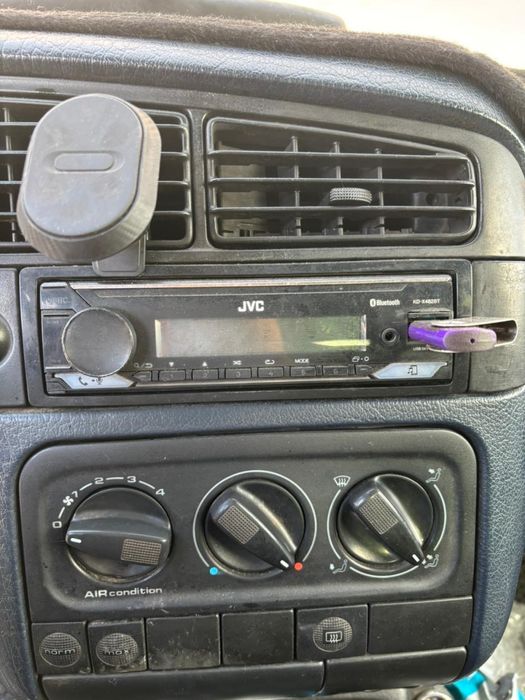 Продается магнитофон JVC