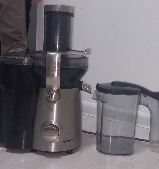 Соковыжималка витек