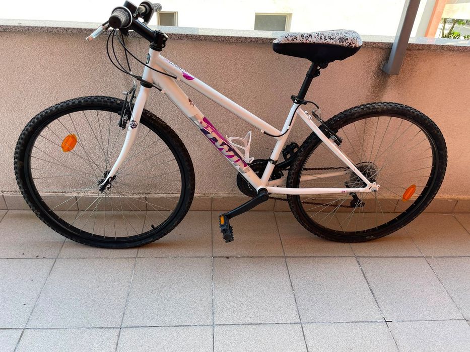 Vând bicicleta BTWIN Decathlon, roti 26