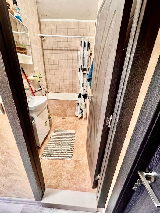 Продава се Тристаен апартамент в Плевен, Сторгозия - 75 кв.м за 1320 €/кв.м - Снимка #10