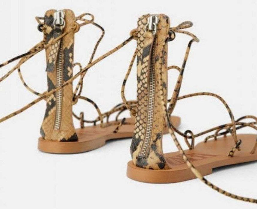 Стильные босоножки Zara