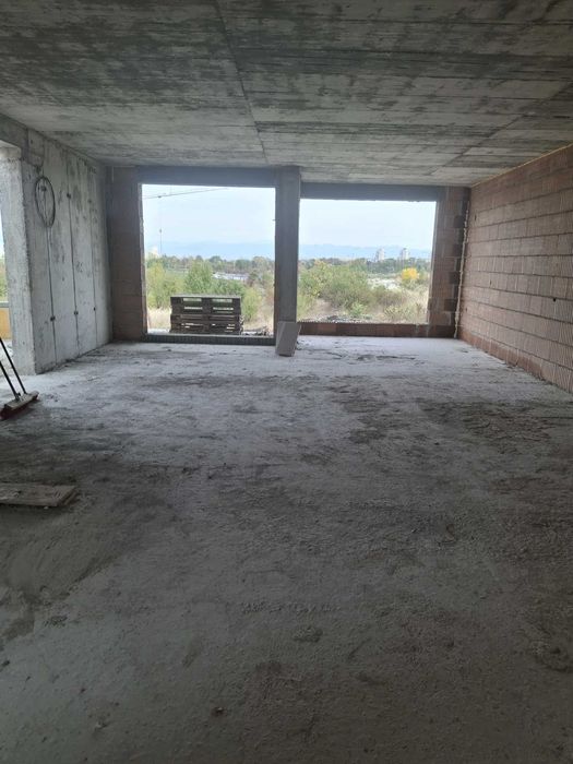 Предлагаме Ви двустаен апартамент в жк. Модерно предградие