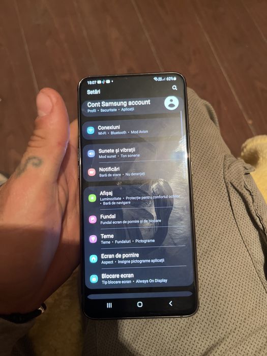 Vand samsung A80 telefonu functioneaza bine