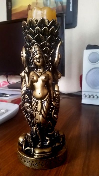 Статуетки, сувенири - страхотни за подарък!