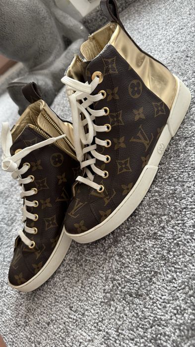 Tenesi Louis Vuitton