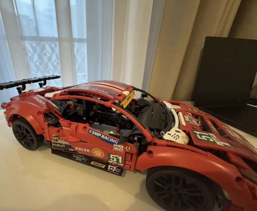Lego Technic Porche и Ferrari б/у