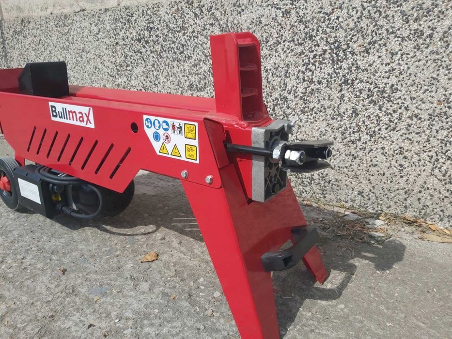 Цепачка за дърва 8,5 тона, 2600 W, 52см Електрическа