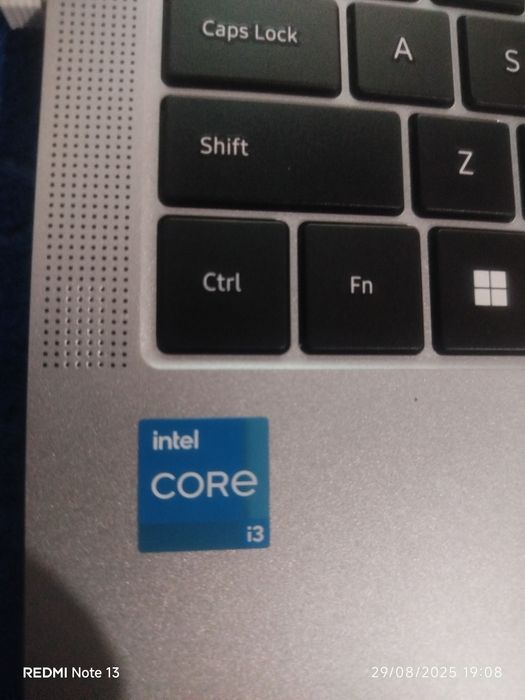Acer Aspire lite 16 Intel Core i3-1305U DDR 5 8/256 GB