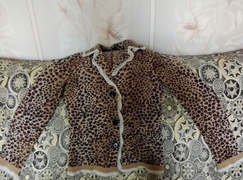 Детский теплый свитер