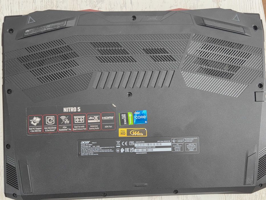 16GB RAM GTX 1650 Core i5-11400H 15.6" FULL HD 144Hz геймърски лаптоп Acer Nitro 5 AN515-57-57R3