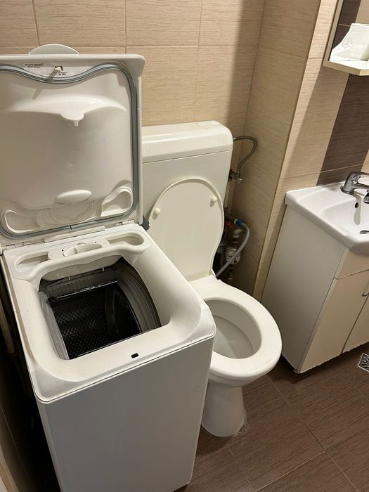 Dau în chirie garsonieră,strada Atelierelor