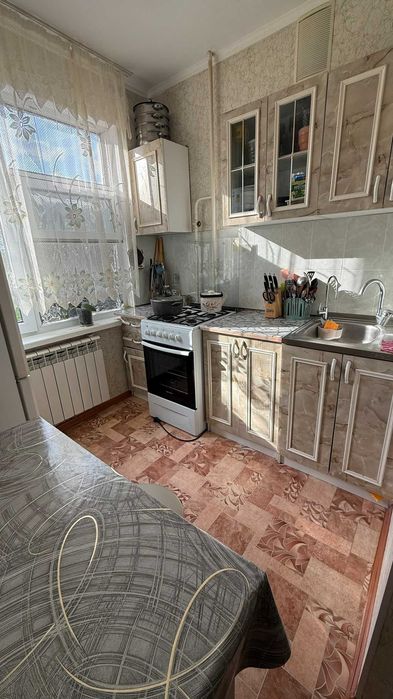 Продам 2х комн кв 8мкр