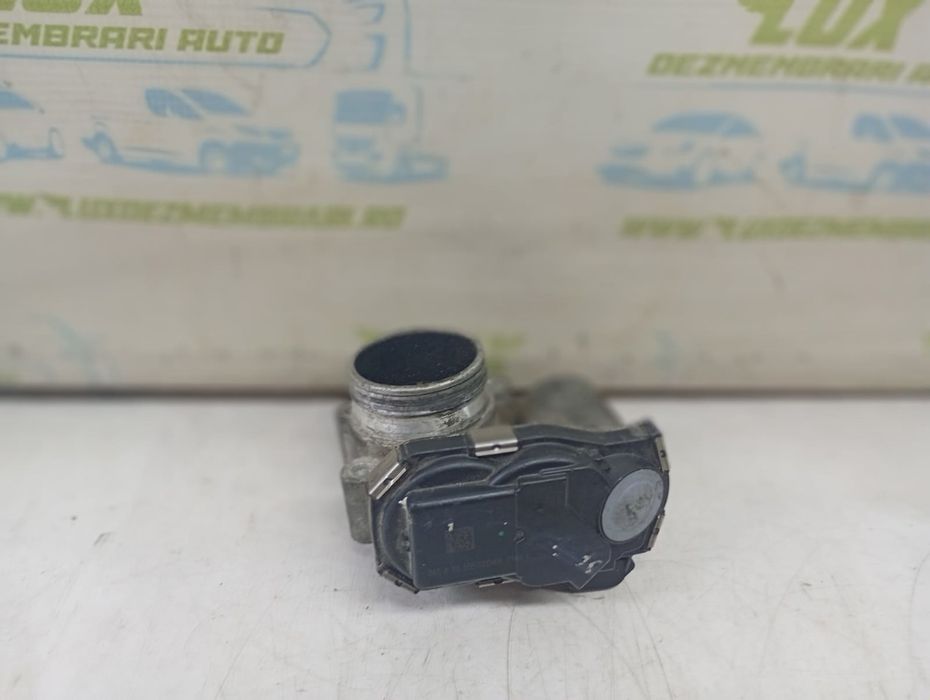 Clapeta acceleratie 55570009db Opel Astra J (2009 - 2012)