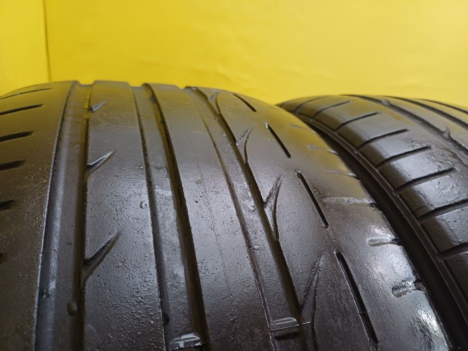 Шины 225/45 R17 Bridgestone пара.