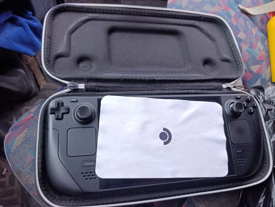 Продам Steam deck