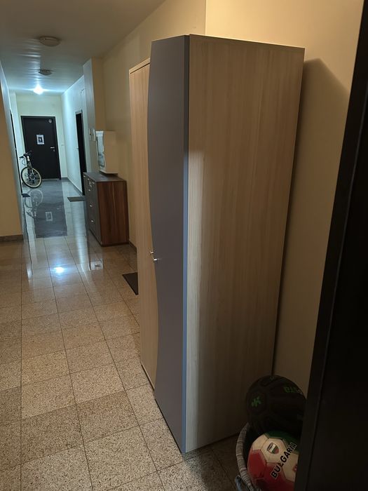 Гардероб за детска  стая