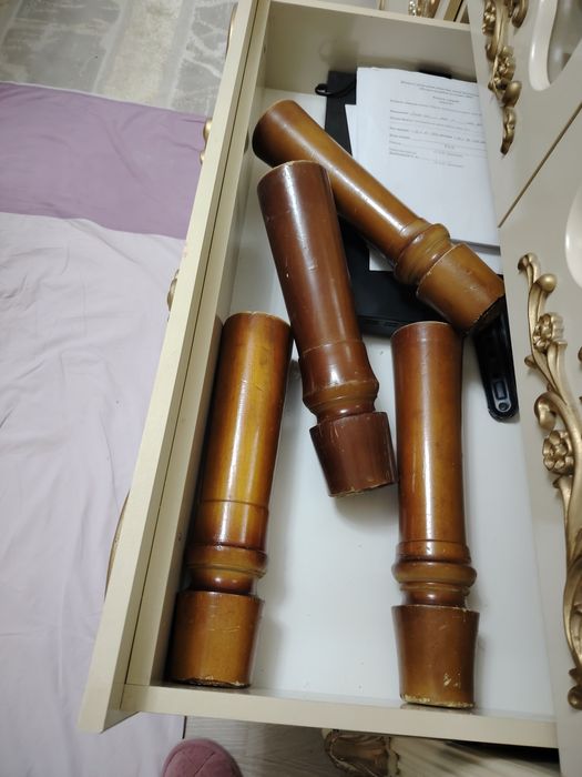 Стол 2,73 метр, ені 1,20