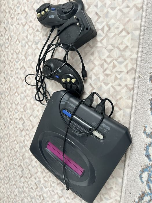 Игровая приставка Сега