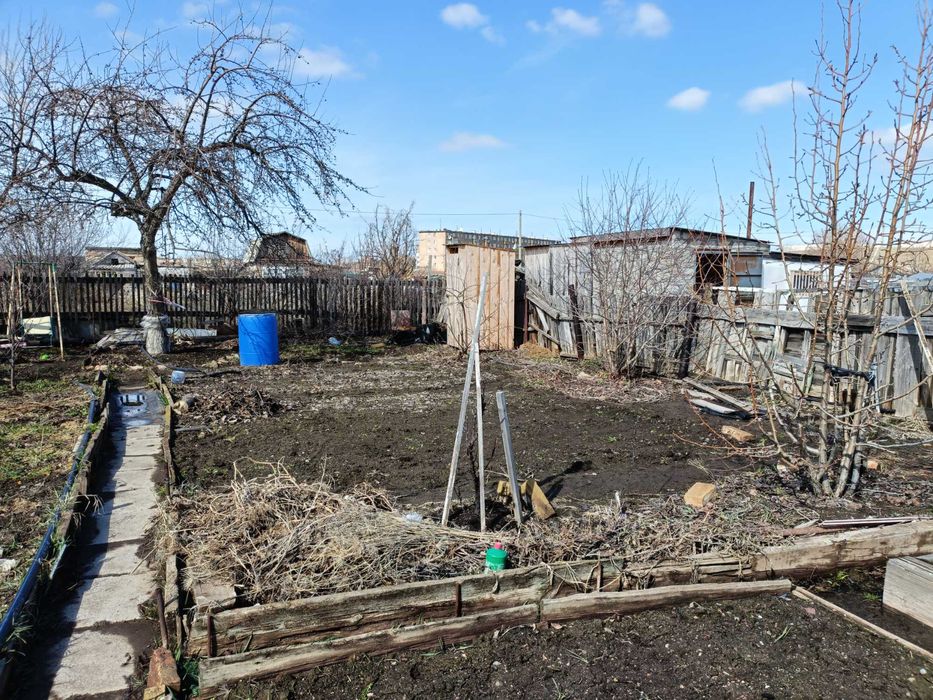 Дача в городе с баней и теплицей, 7 линия