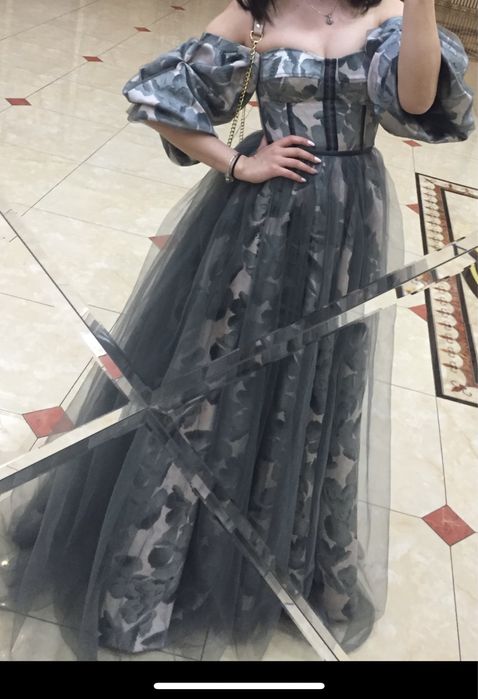 Продам платье ручного пошива