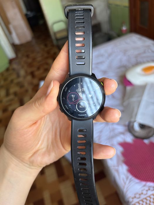 Продам часы Garmin forerunner 55