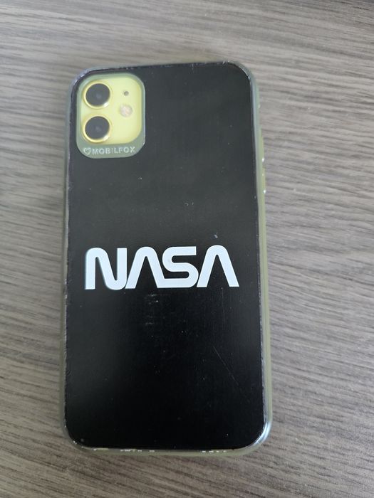 Iphone 11 galben de 64gb