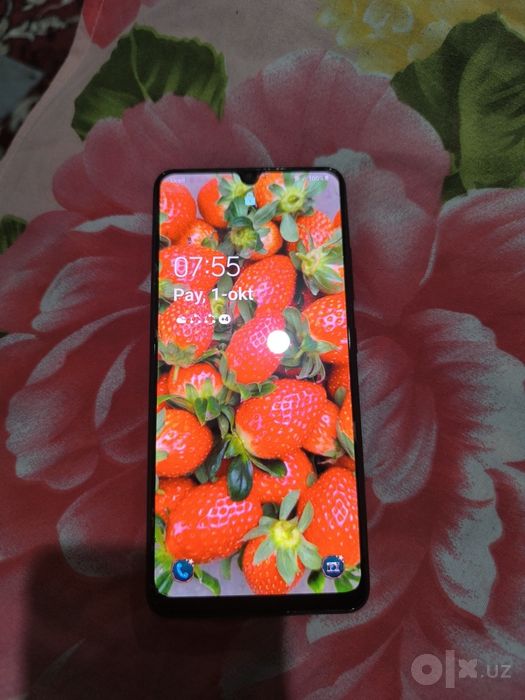 Samsung A 32 . oʻrta xolatda