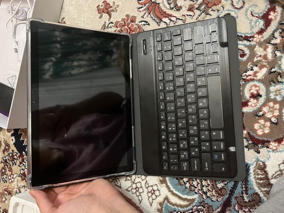 Планшетные компьютеры, G2000 Smart Tablet